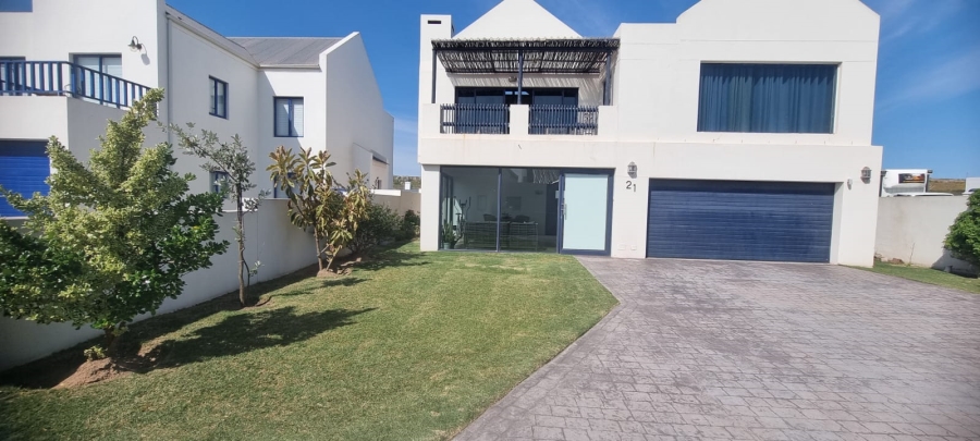 4 Bedroom Property for Sale in Blue Lagoon Western Cape